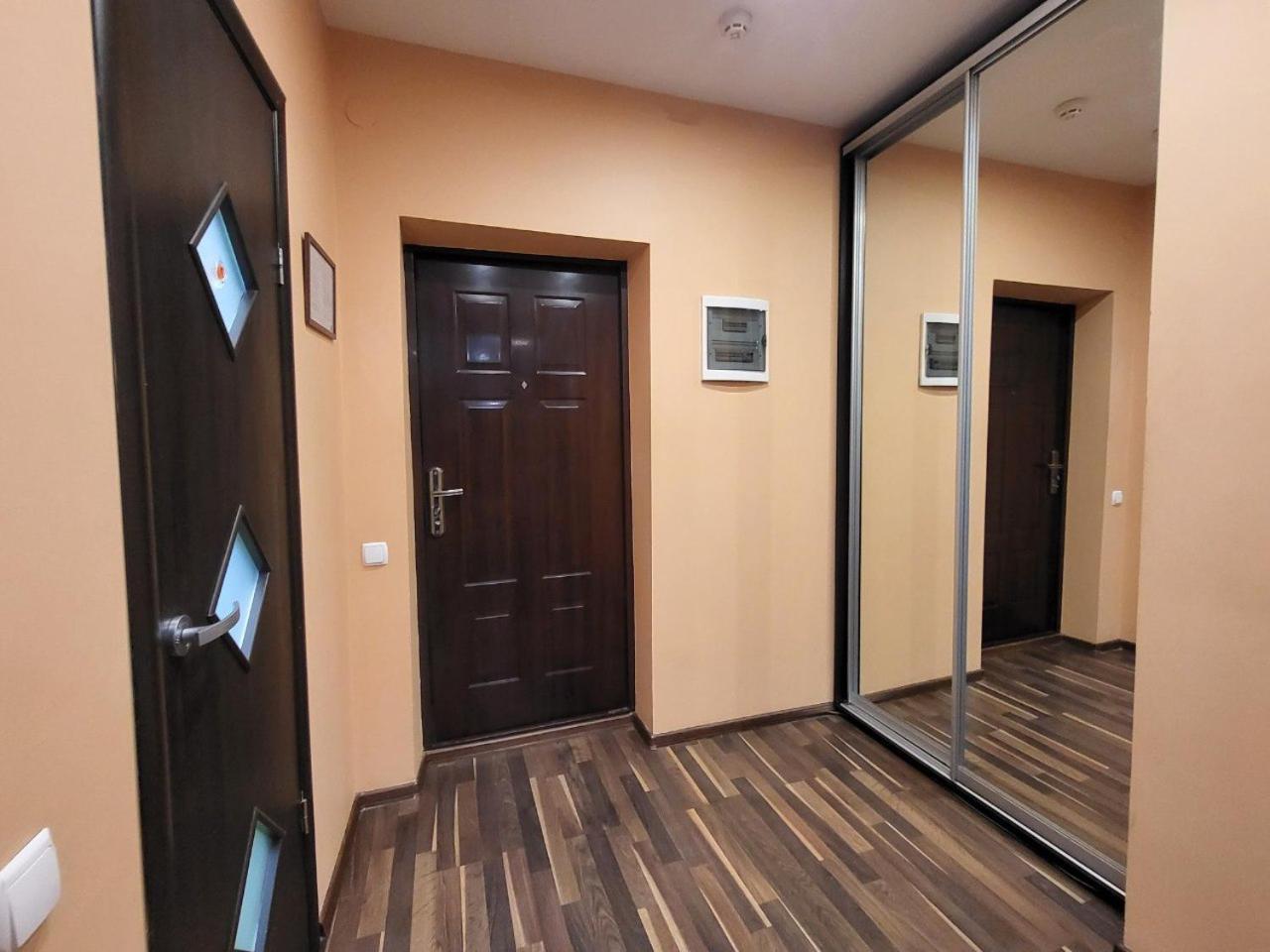 Doba In Ua Polia27D Apartments Dněpropetrovsk Exteriér fotografie